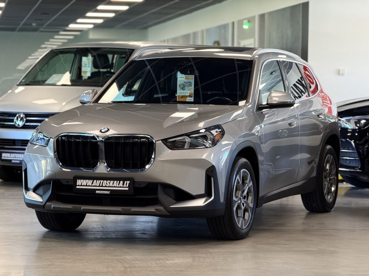 BMW X1 | 12