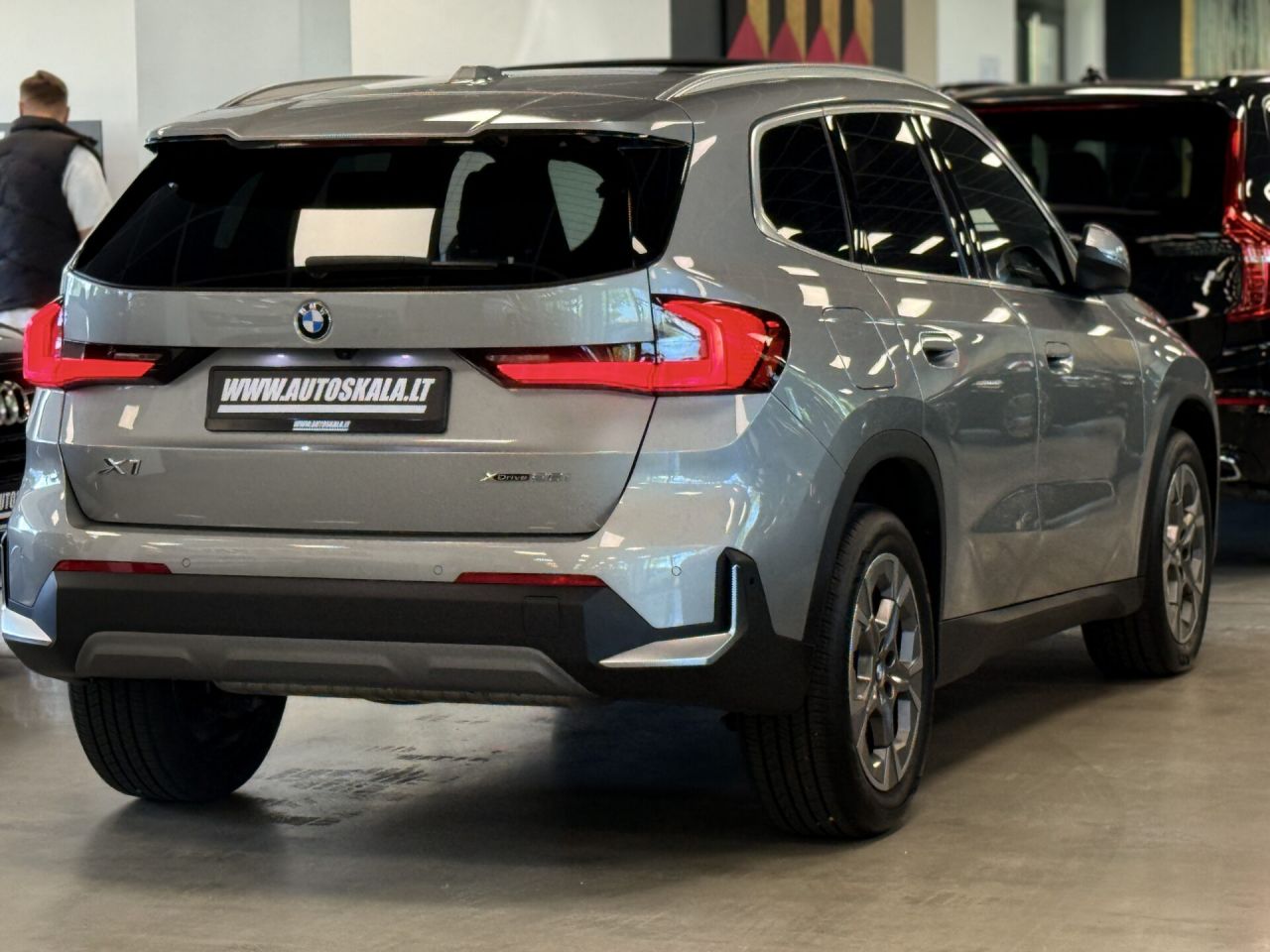 BMW X1 | 25
