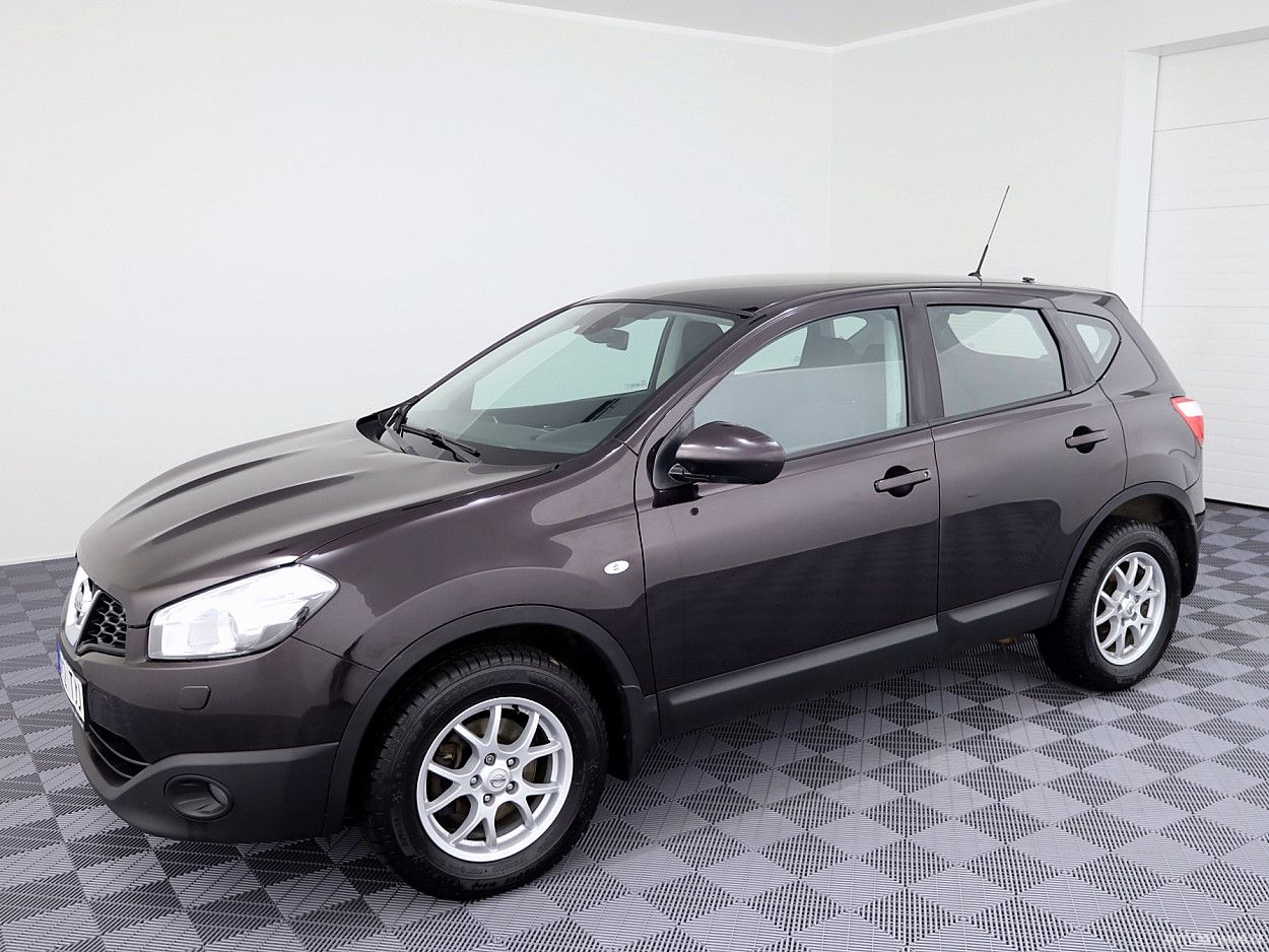 Nissan Qashqai | 1