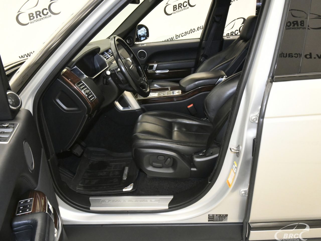 Land Rover Range Rover | 22