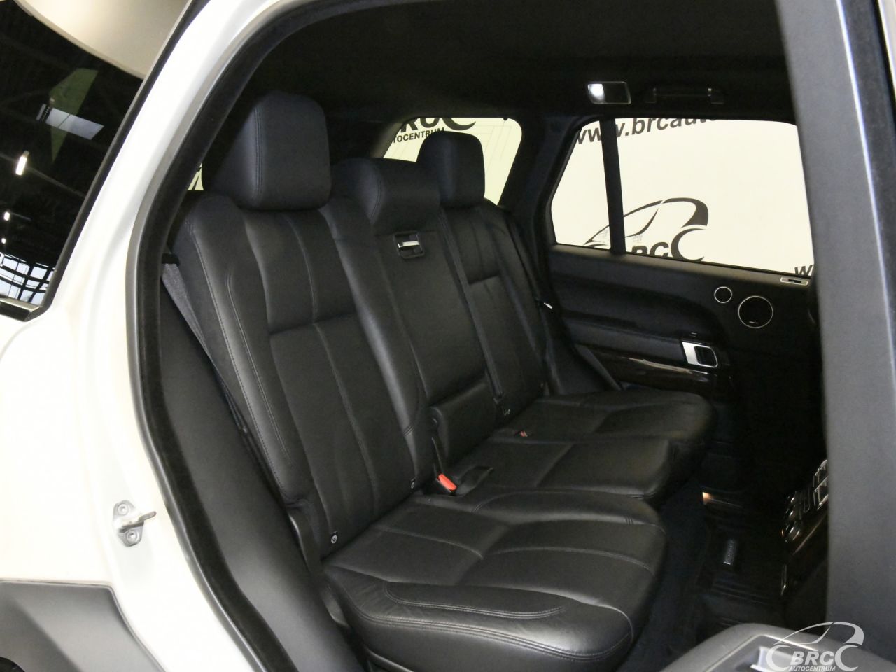 Land Rover Range Rover | 12