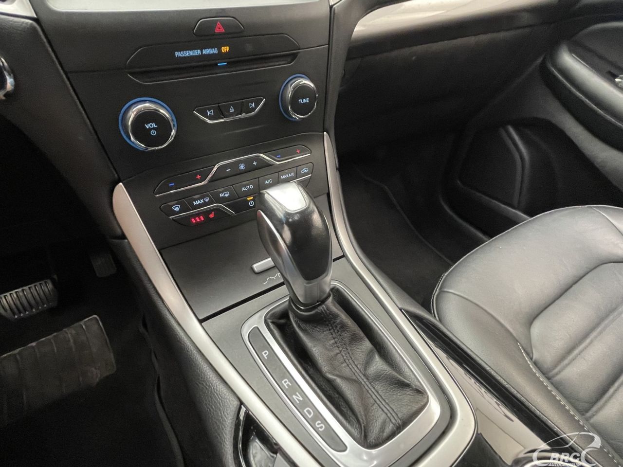 Ford Edge | 24