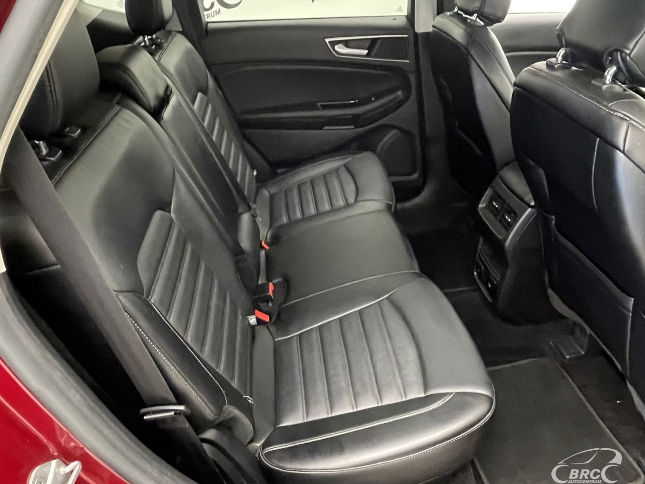 Ford Edge | 10