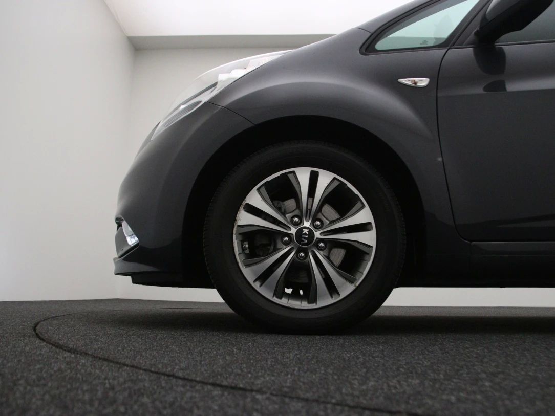 Kia Venga | 25