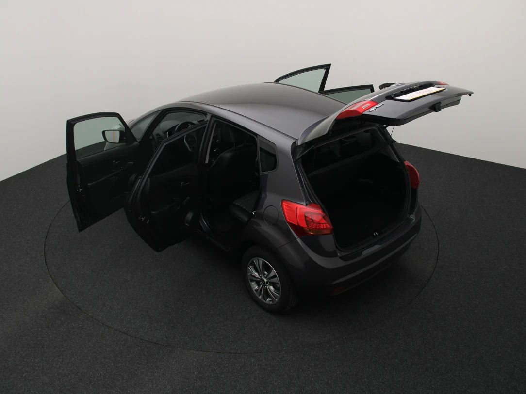 Kia Venga | 12