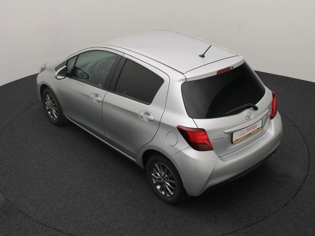 Toyota Yaris | 11