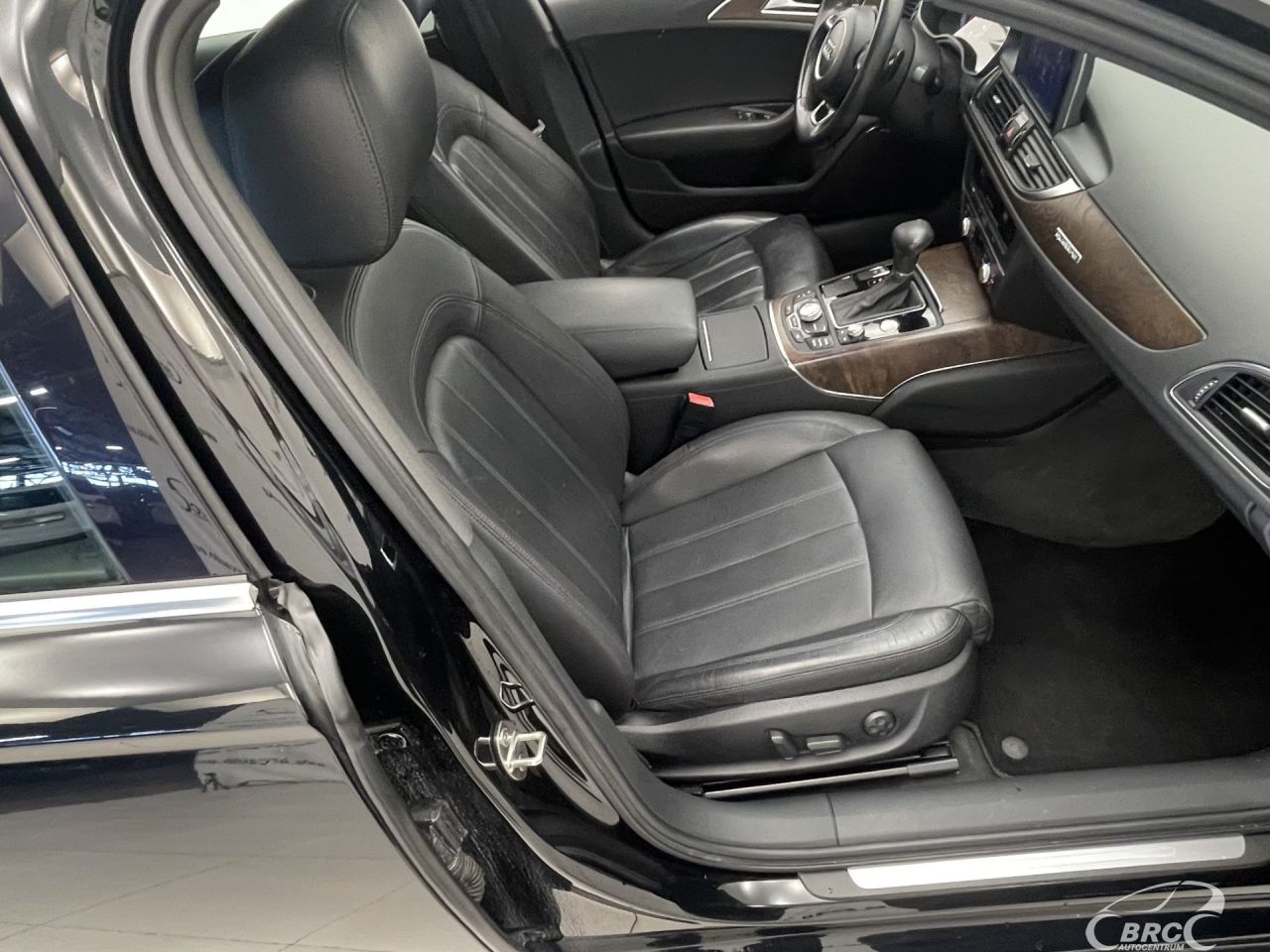 Audi A6 | 4