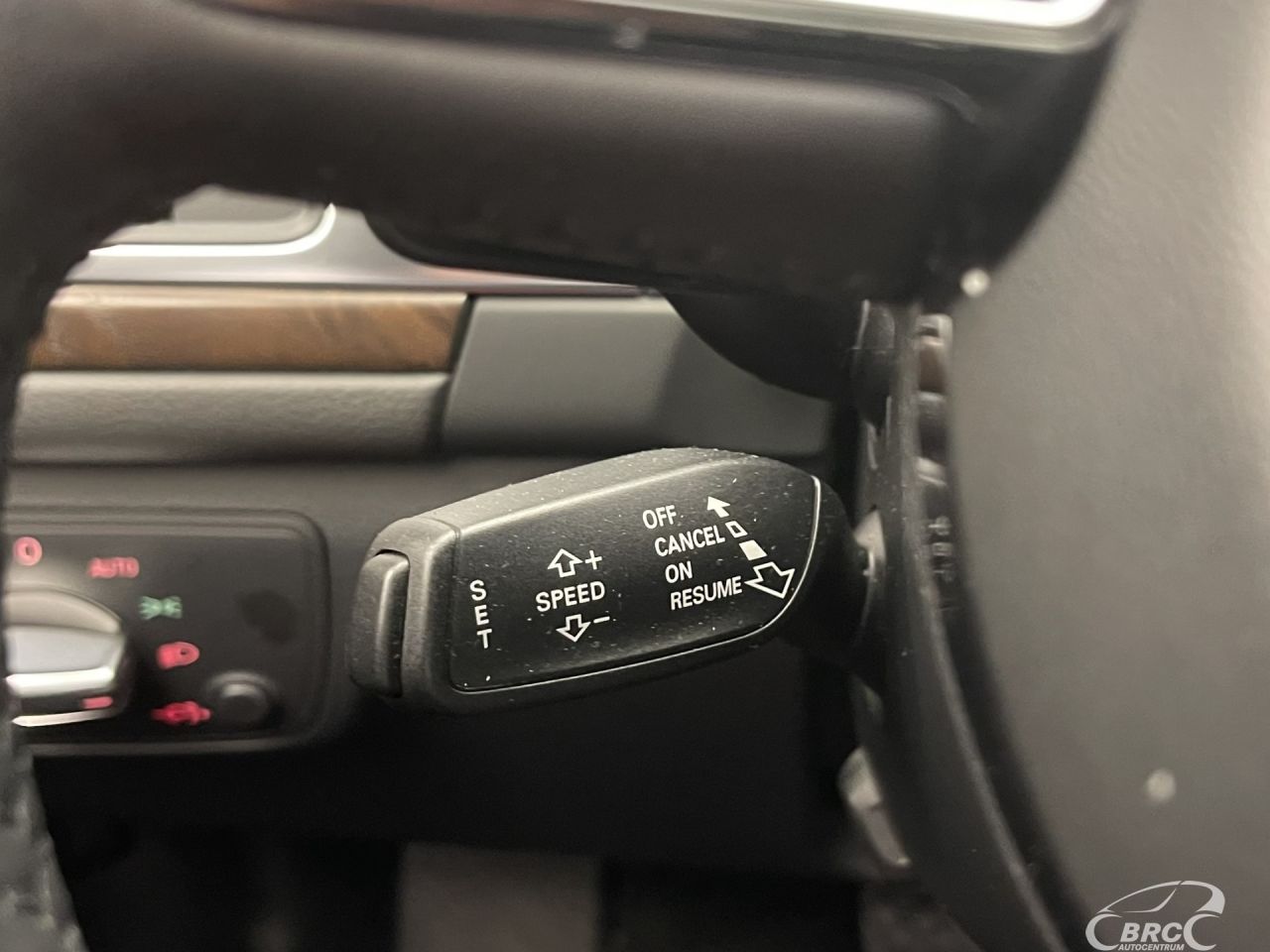 Audi A6 | 32