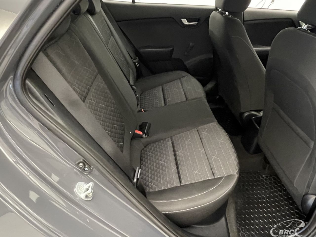 Kia Rio | 9