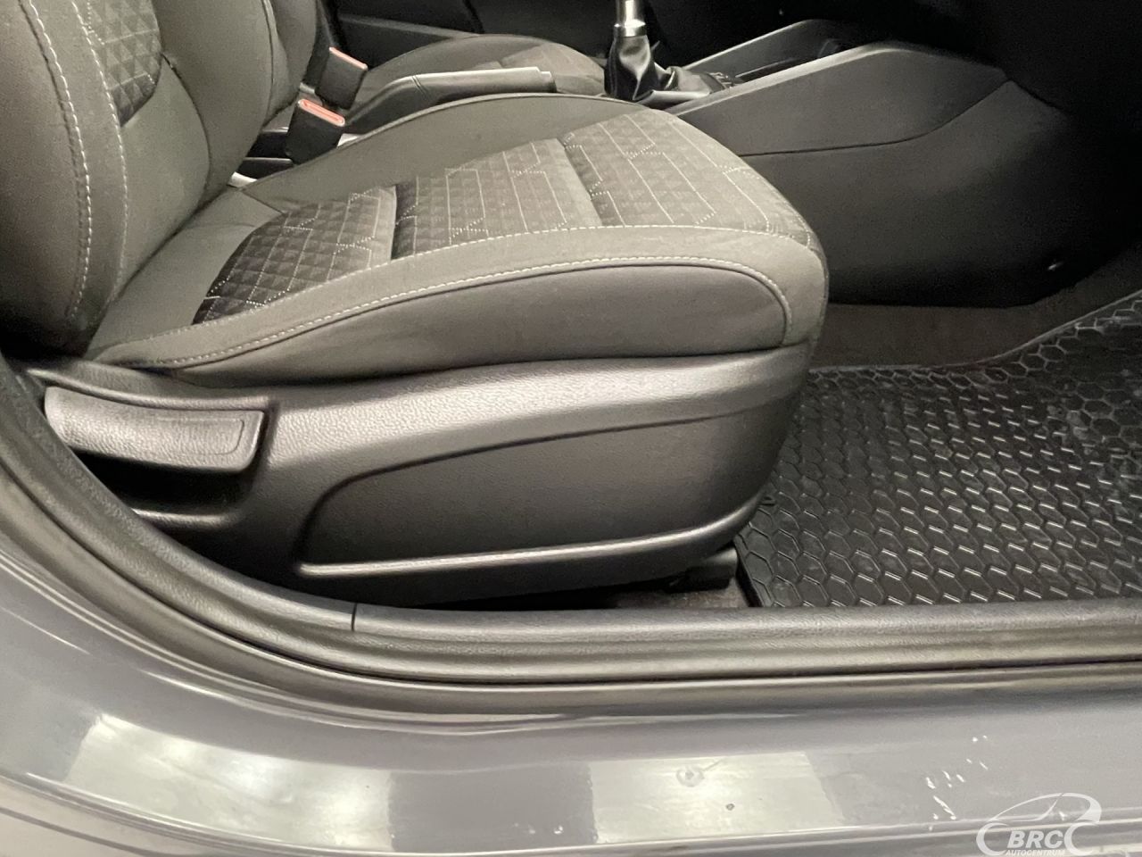 Kia Rio | 5
