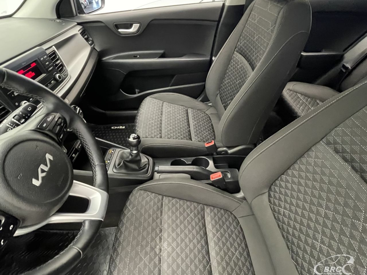 Kia Rio | 23