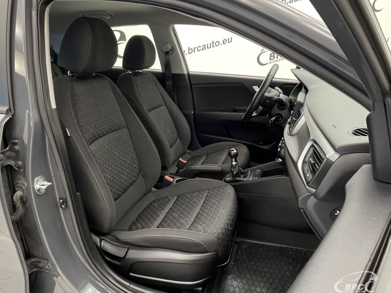 Kia Rio | 6