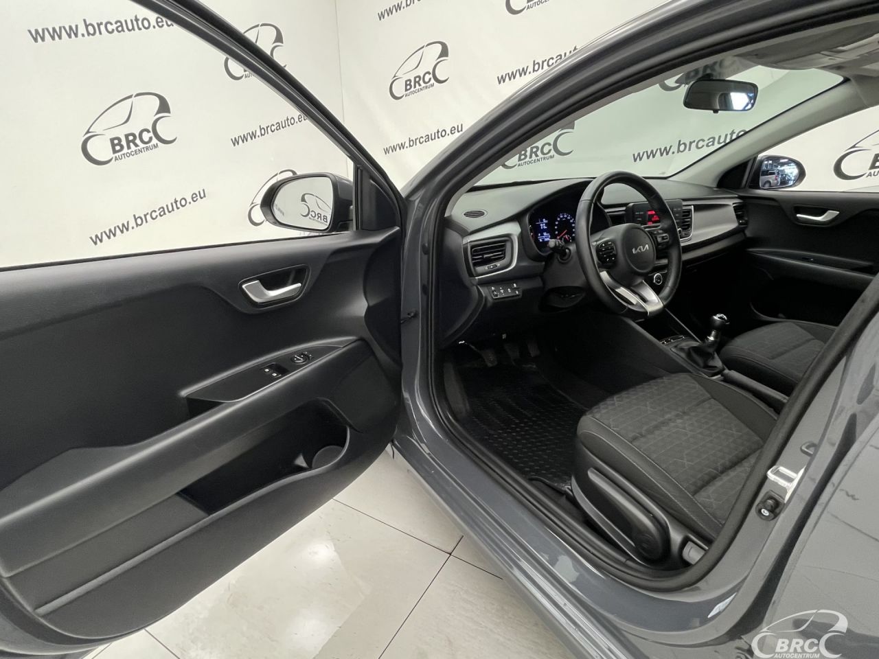 Kia Rio | 17