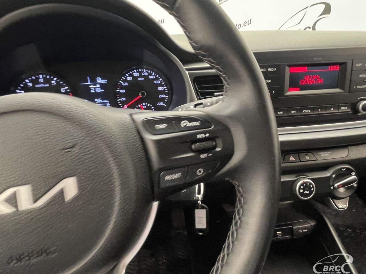 Kia Rio | 28