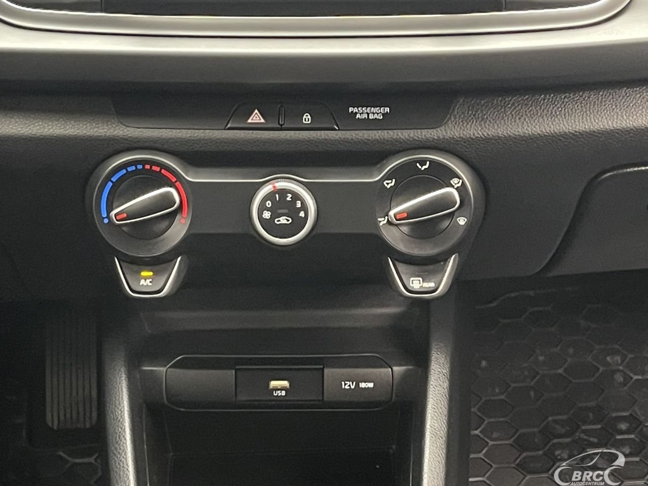Kia Rio | 15