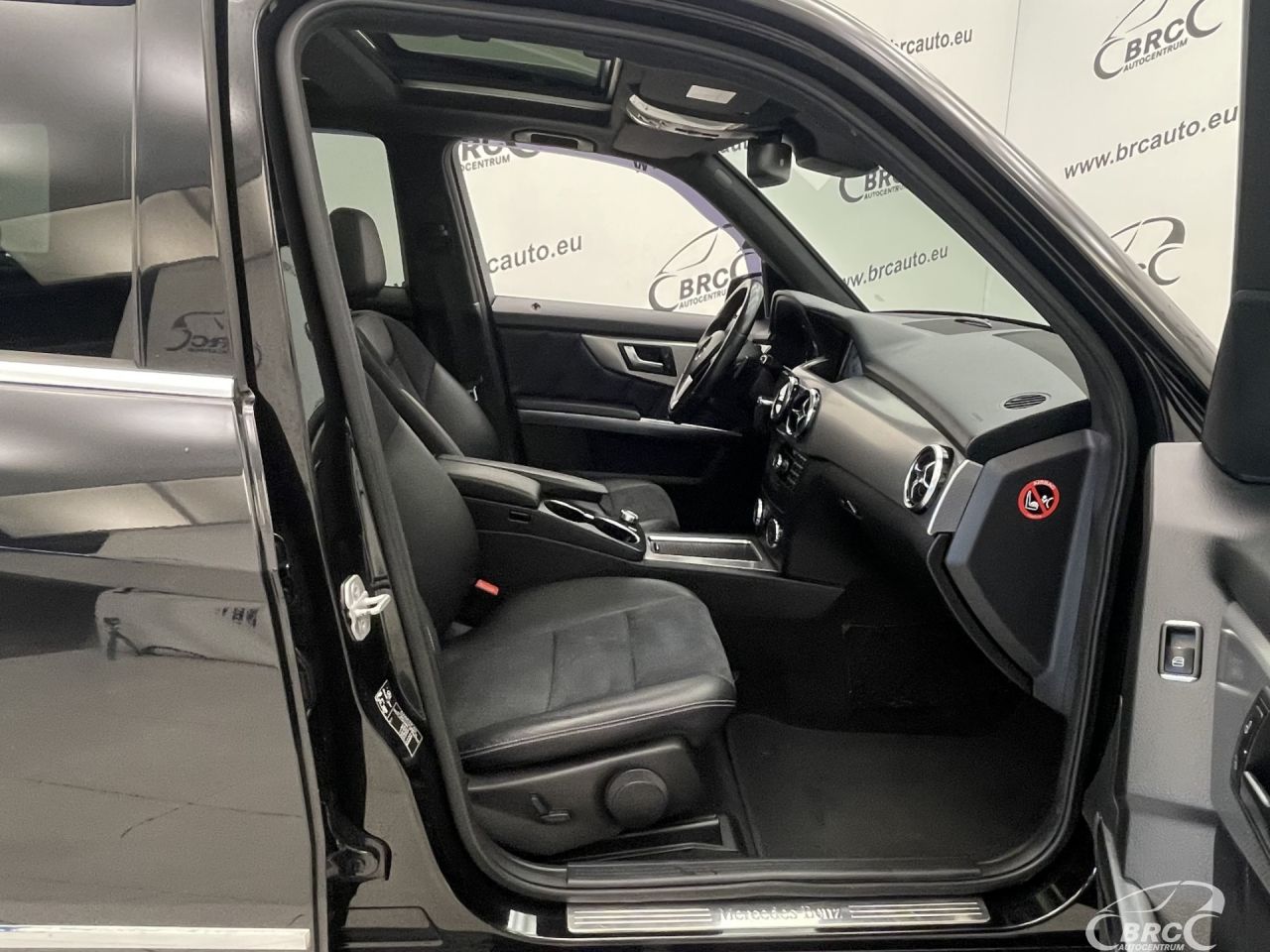 Mercedes-Benz GLK220 | 3