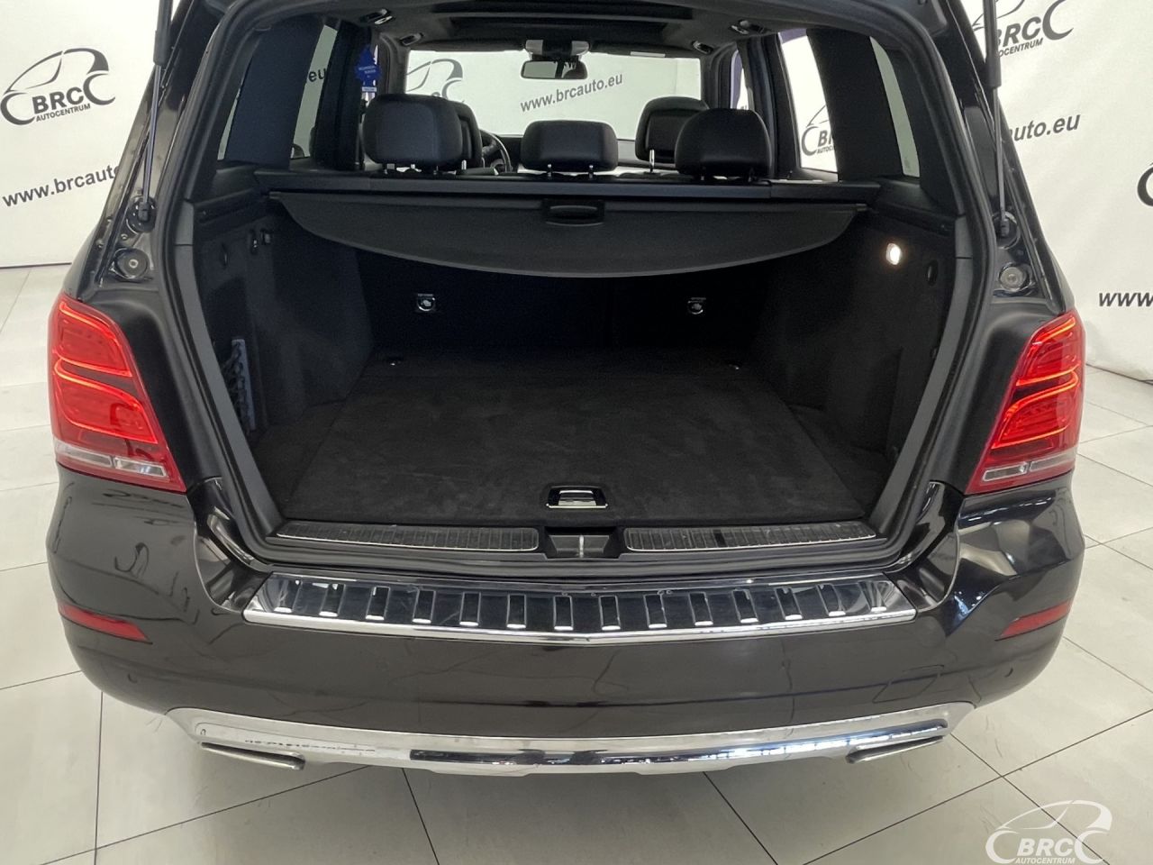 Mercedes-Benz GLK220 | 35