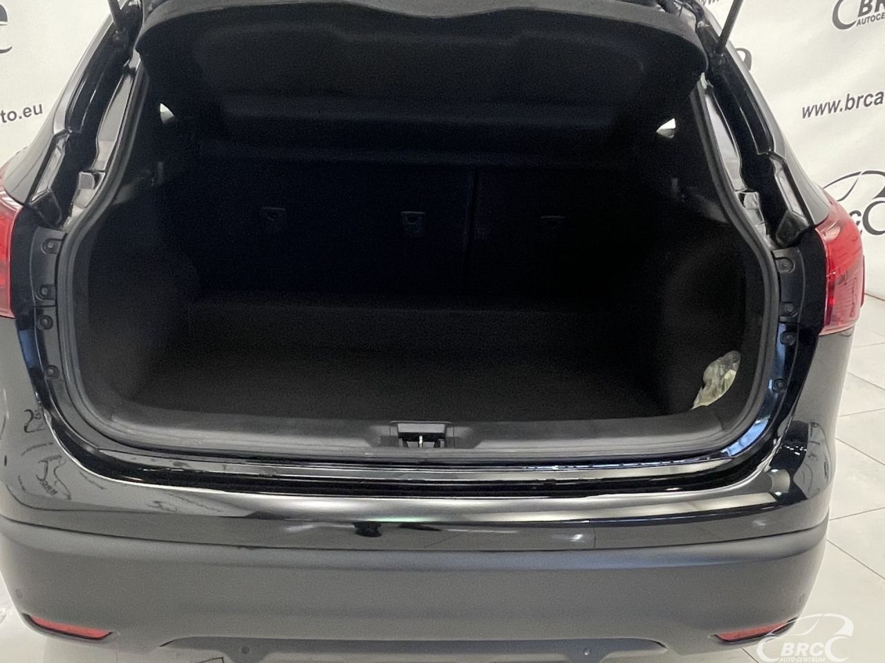 Nissan Qashqai | 32