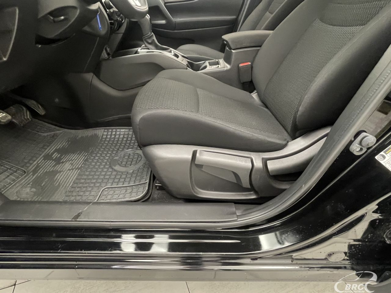 Nissan Qashqai | 40