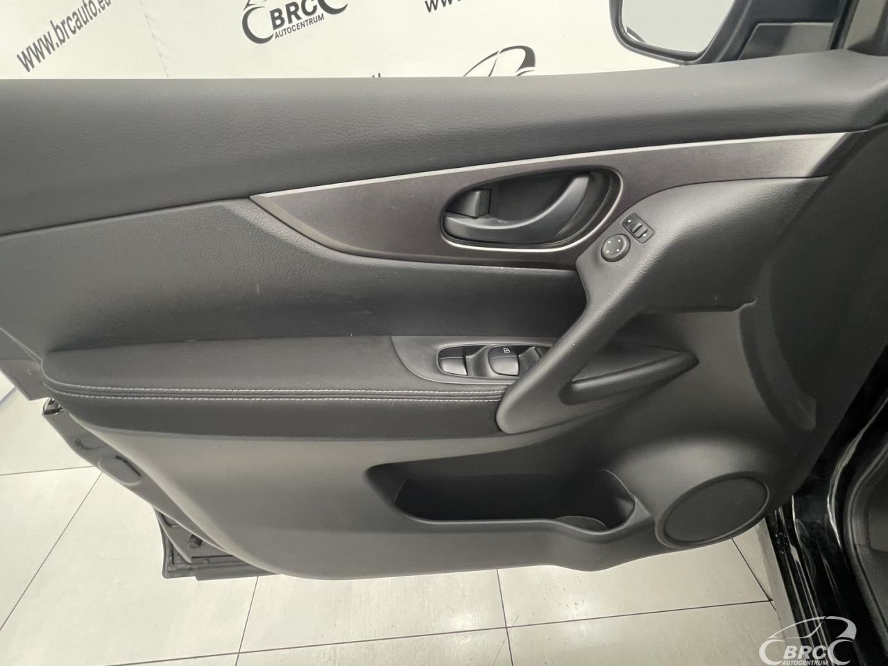 Nissan Qashqai | 18