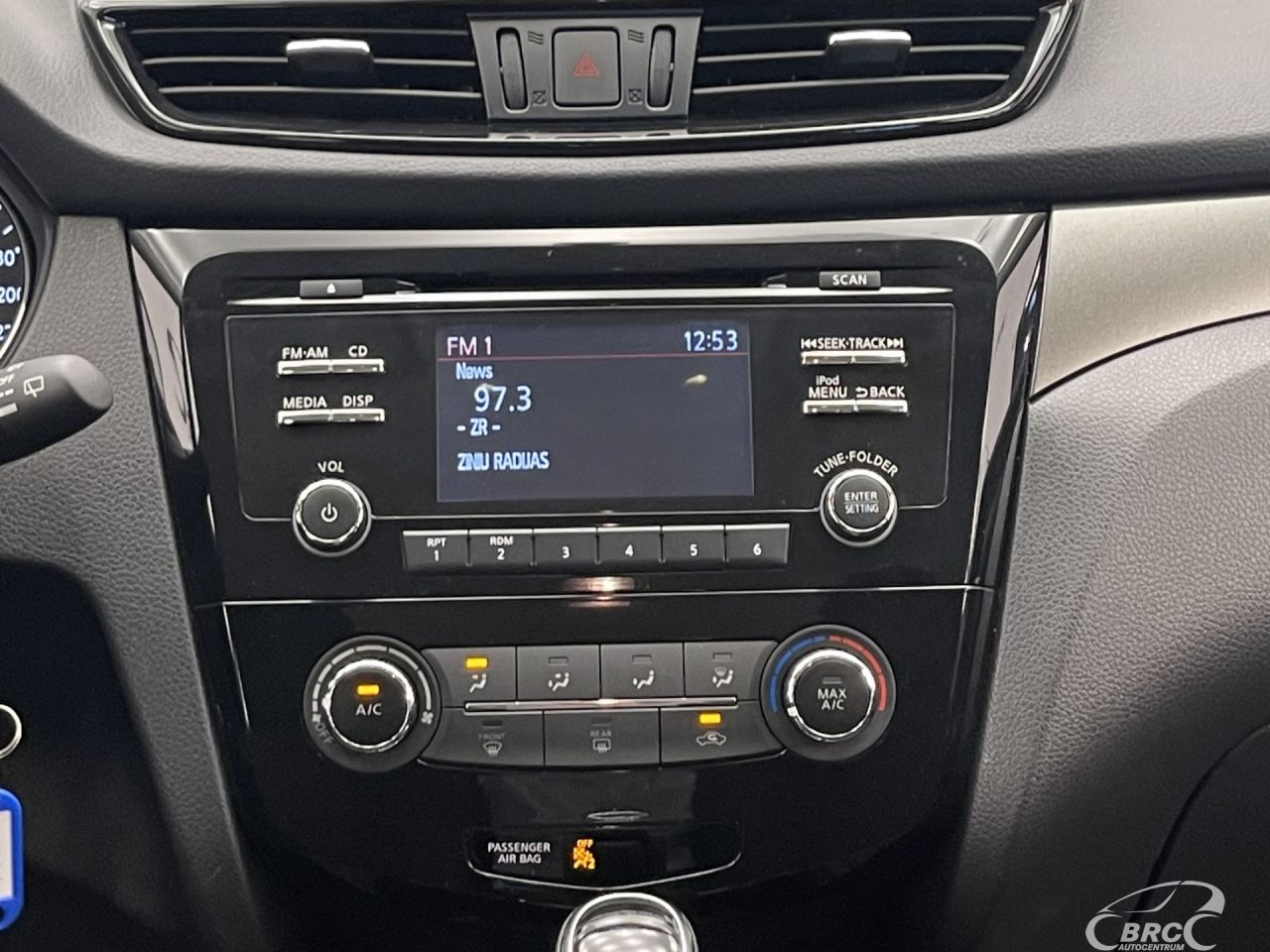 Nissan Qashqai | 15