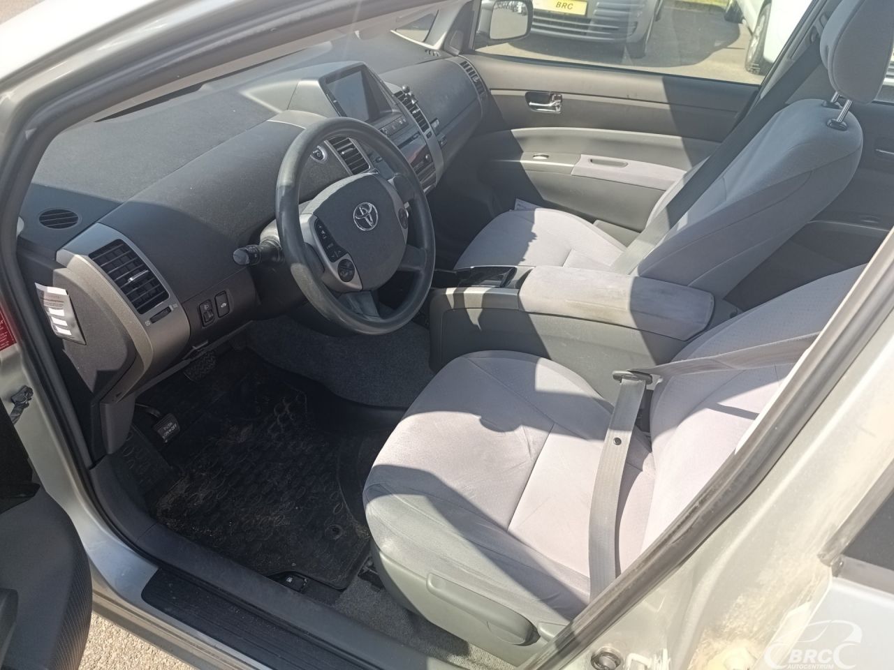 Toyota Prius | 9