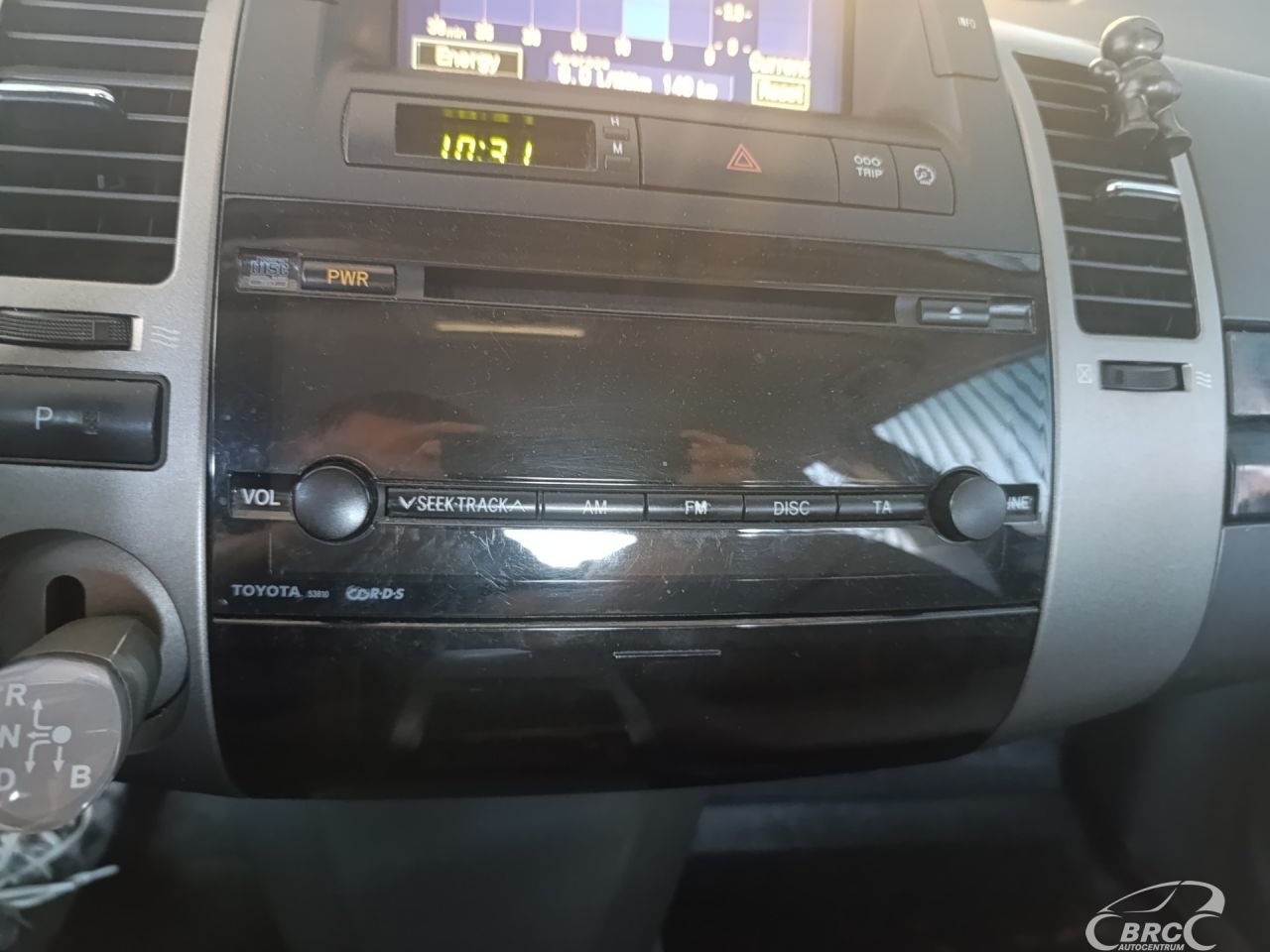 Toyota Prius | 11