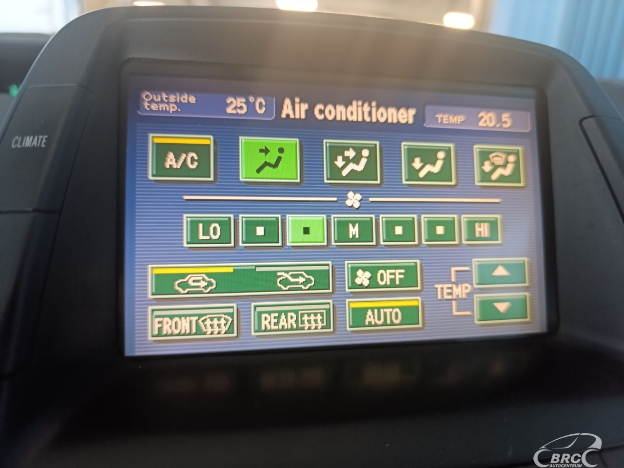 Toyota Prius | 14