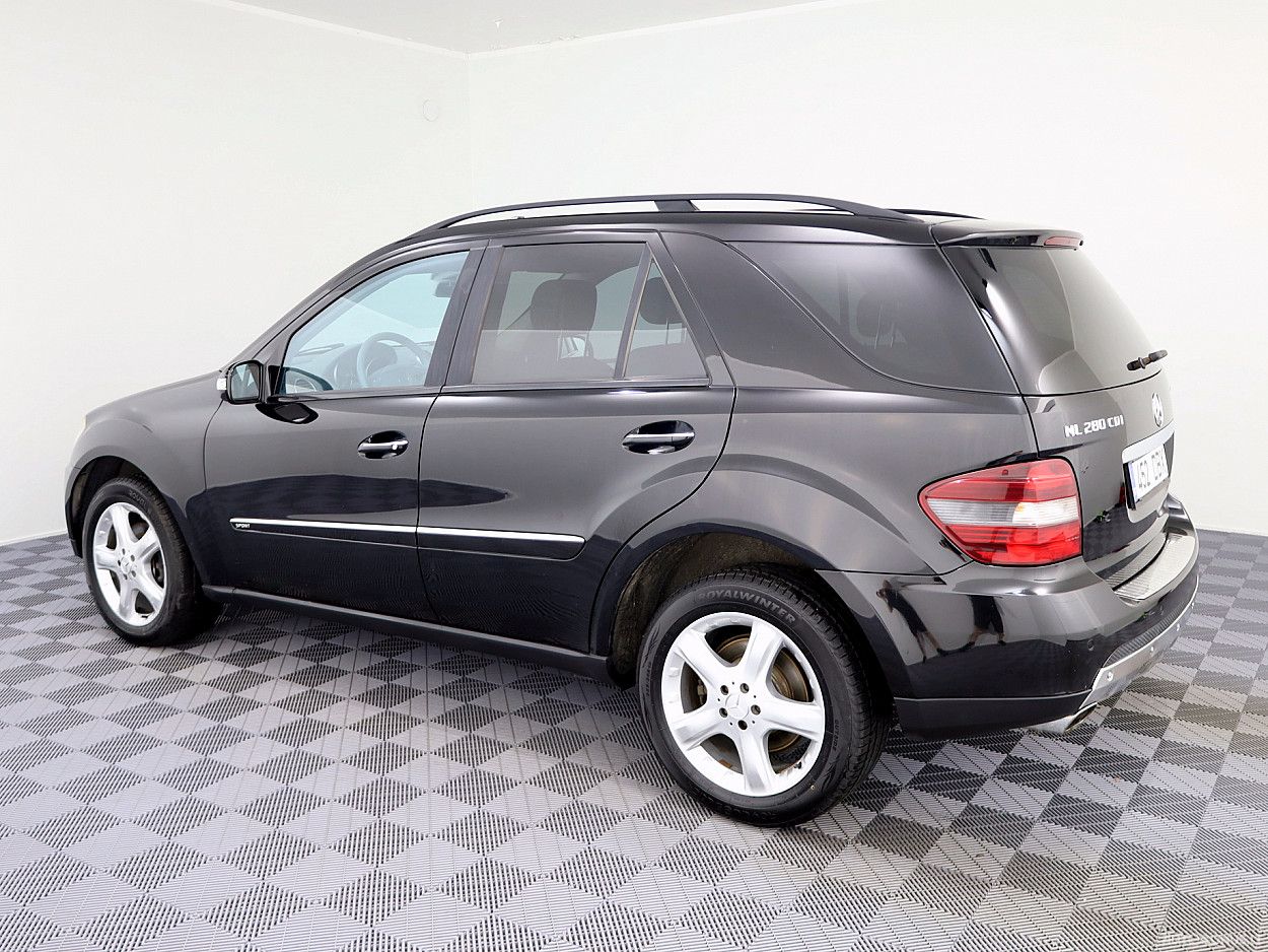 Mercedes-Benz ML280 | 3