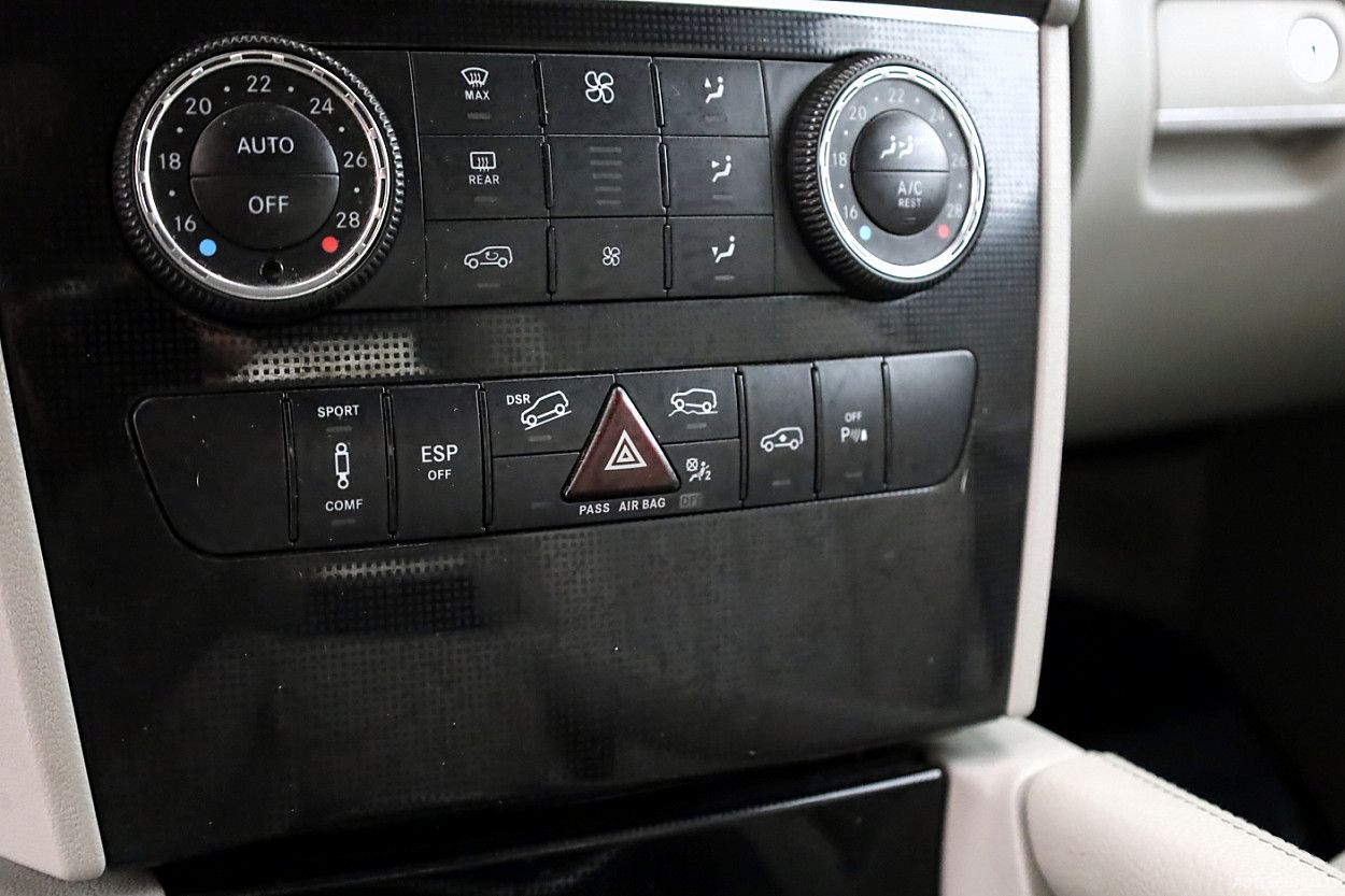 Mercedes-Benz ML280 | 7