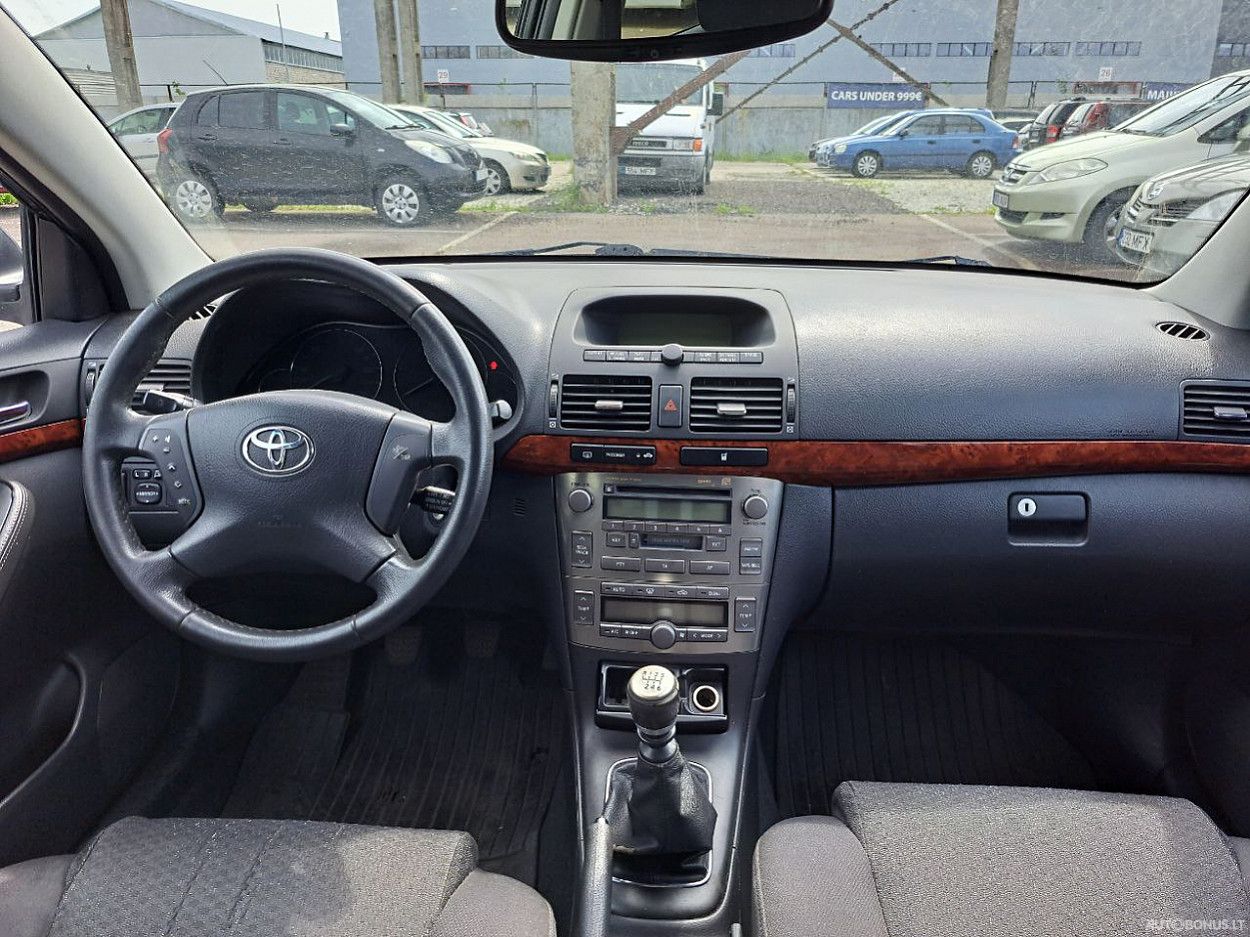 Toyota Avensis | 4