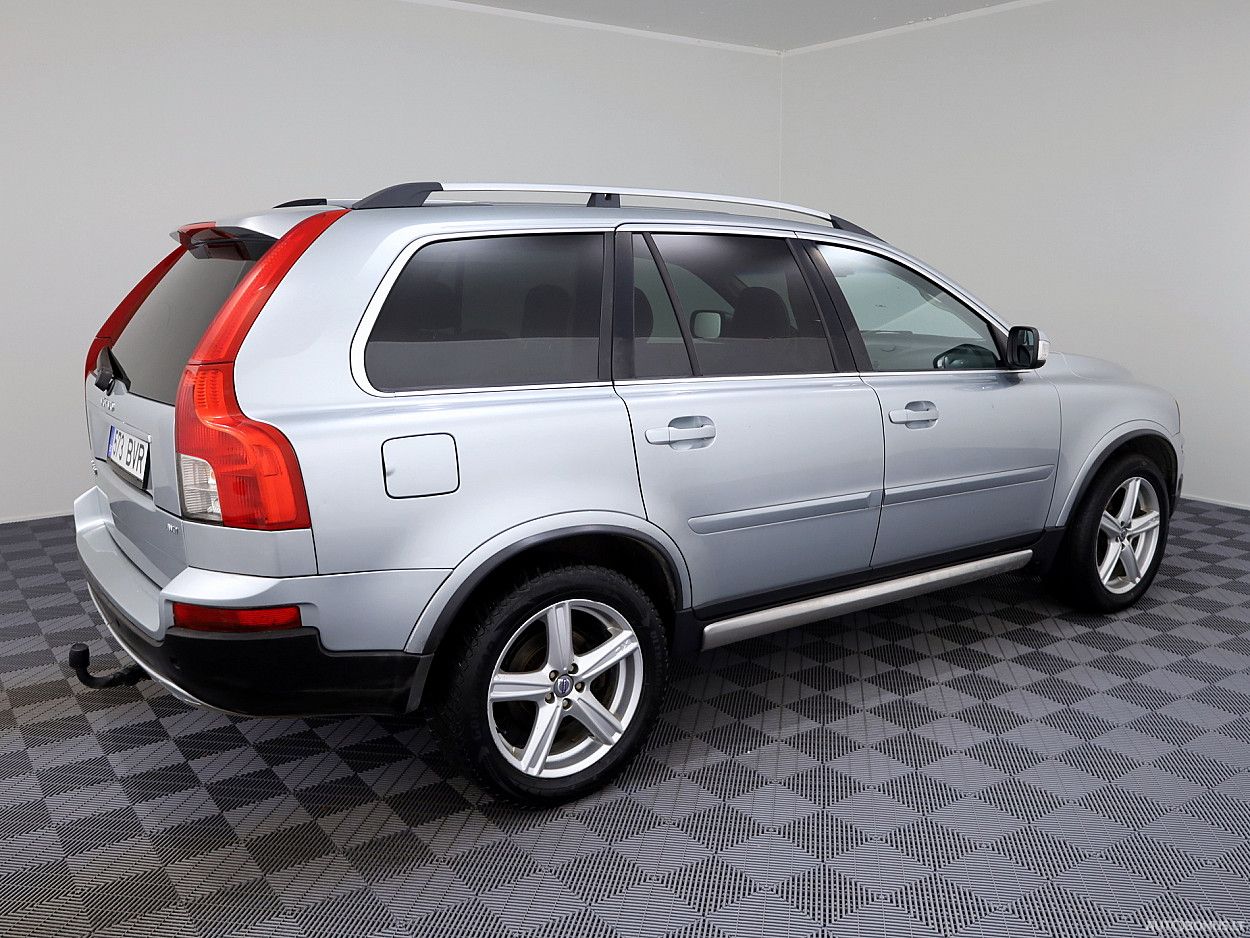 Volvo XC90 | 2