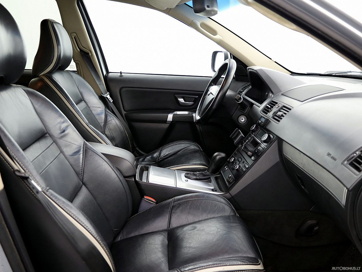 Volvo XC90 | 5