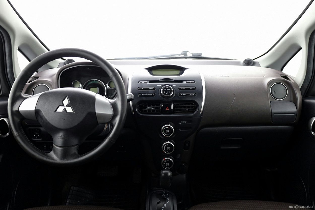 Mitsubishi i-MiEV | 4