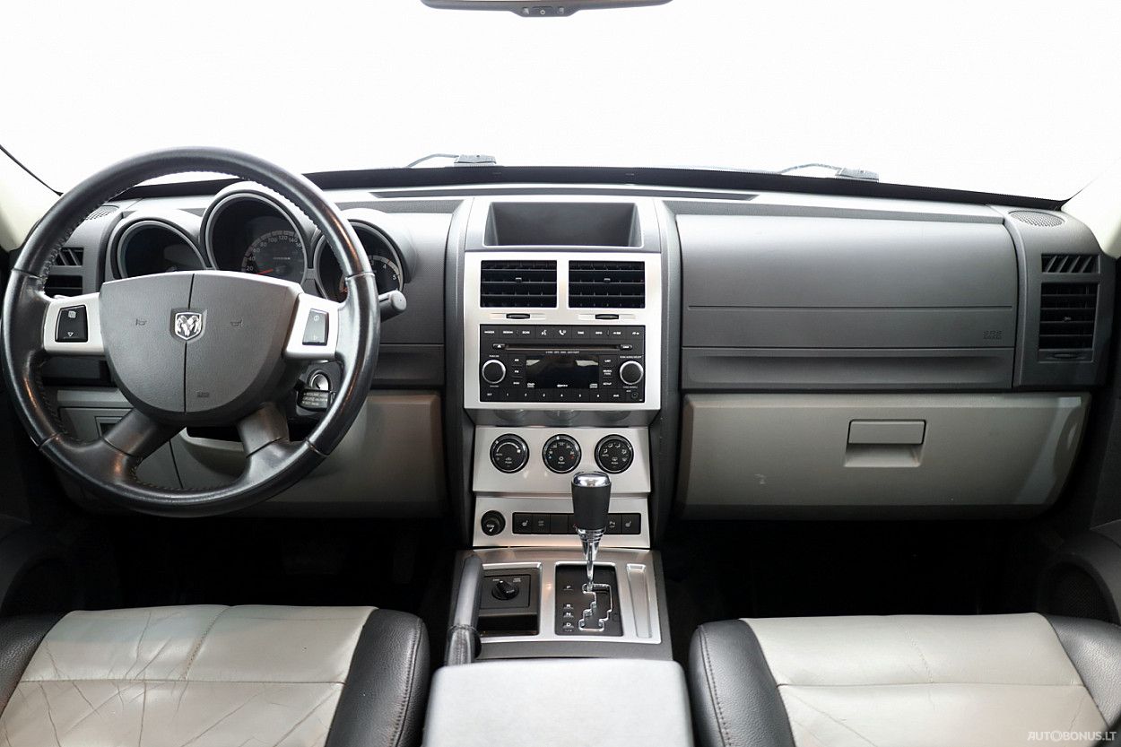 Dodge Nitro | 4
