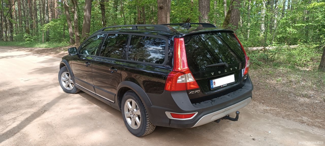 Volvo XC70 | 3