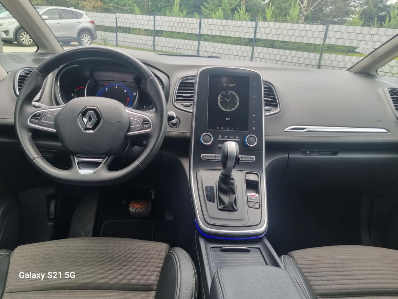 Renault Grand Scenic | 7