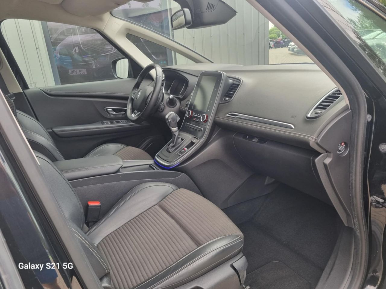Renault Grand Scenic | 8