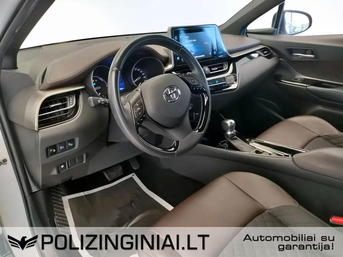 Toyota C-HR | 5