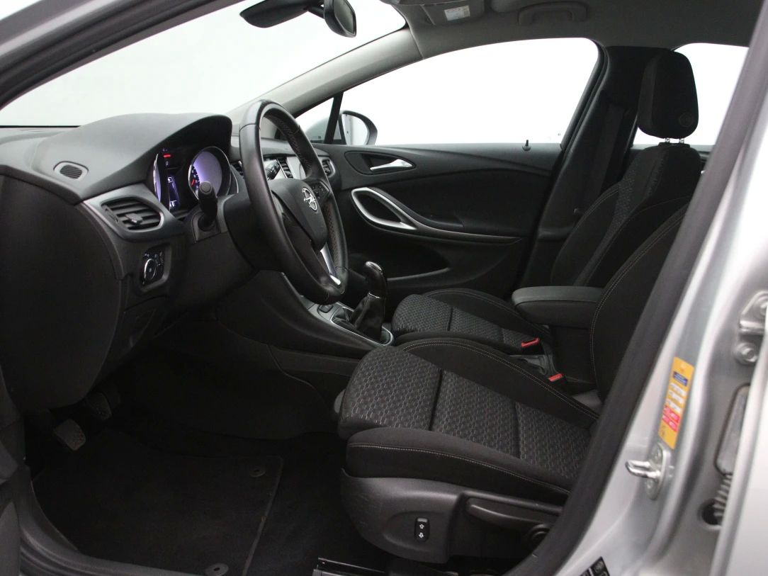 Opel Astra | 3