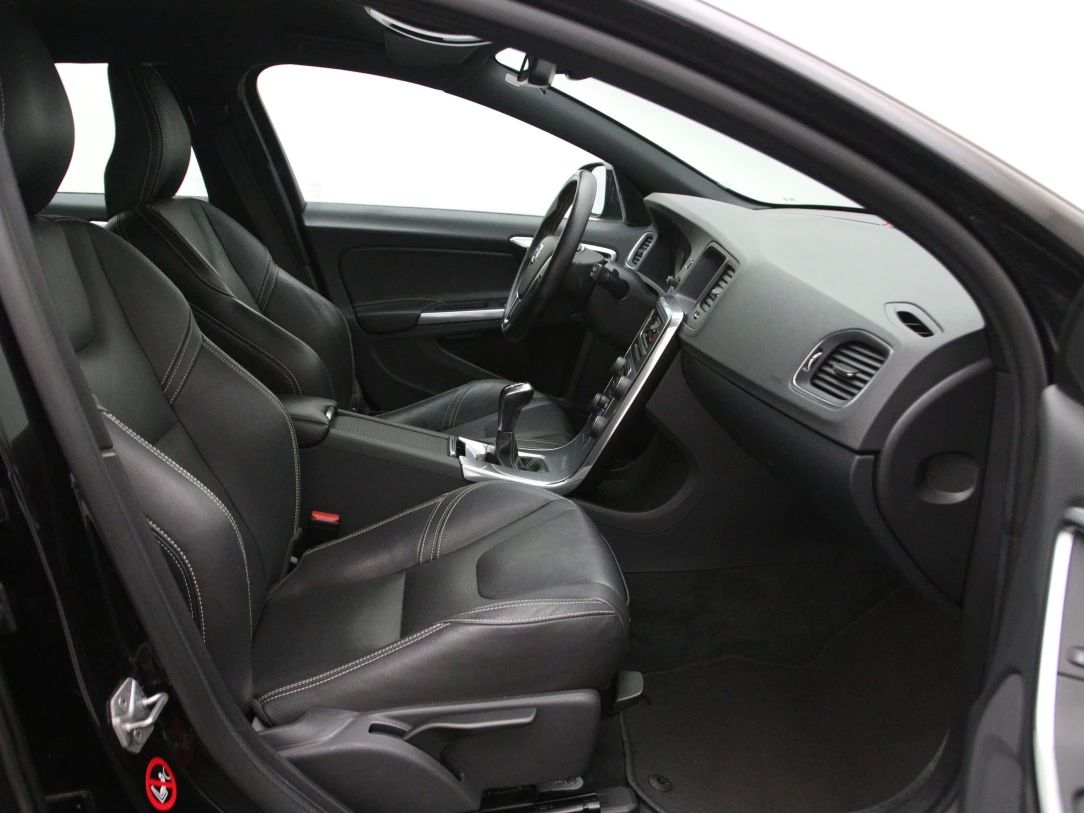 Volvo V60 | 13