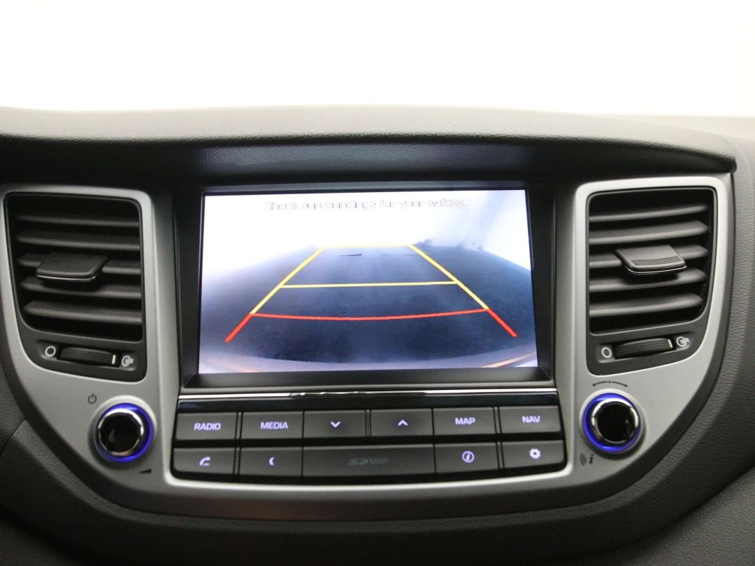 Hyundai Tucson | 24