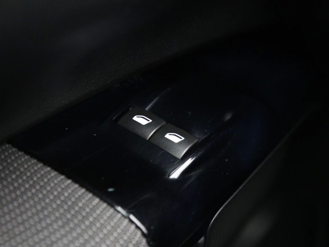Citroen C4 | 24