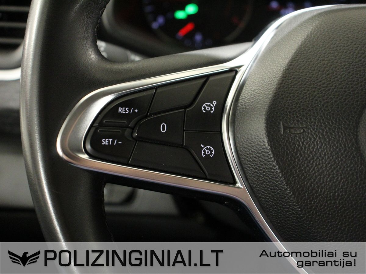Renault Trafic | 12