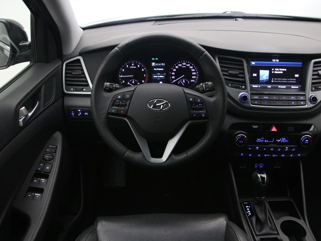 Hyundai Tucson | 16