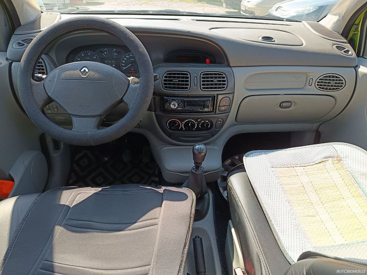 Renault Scenic | 4
