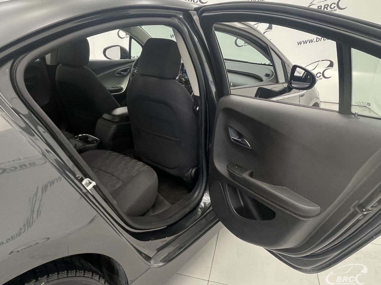Chevrolet Volt | 12