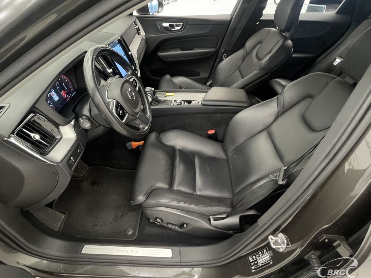 Volvo XC60 | 17