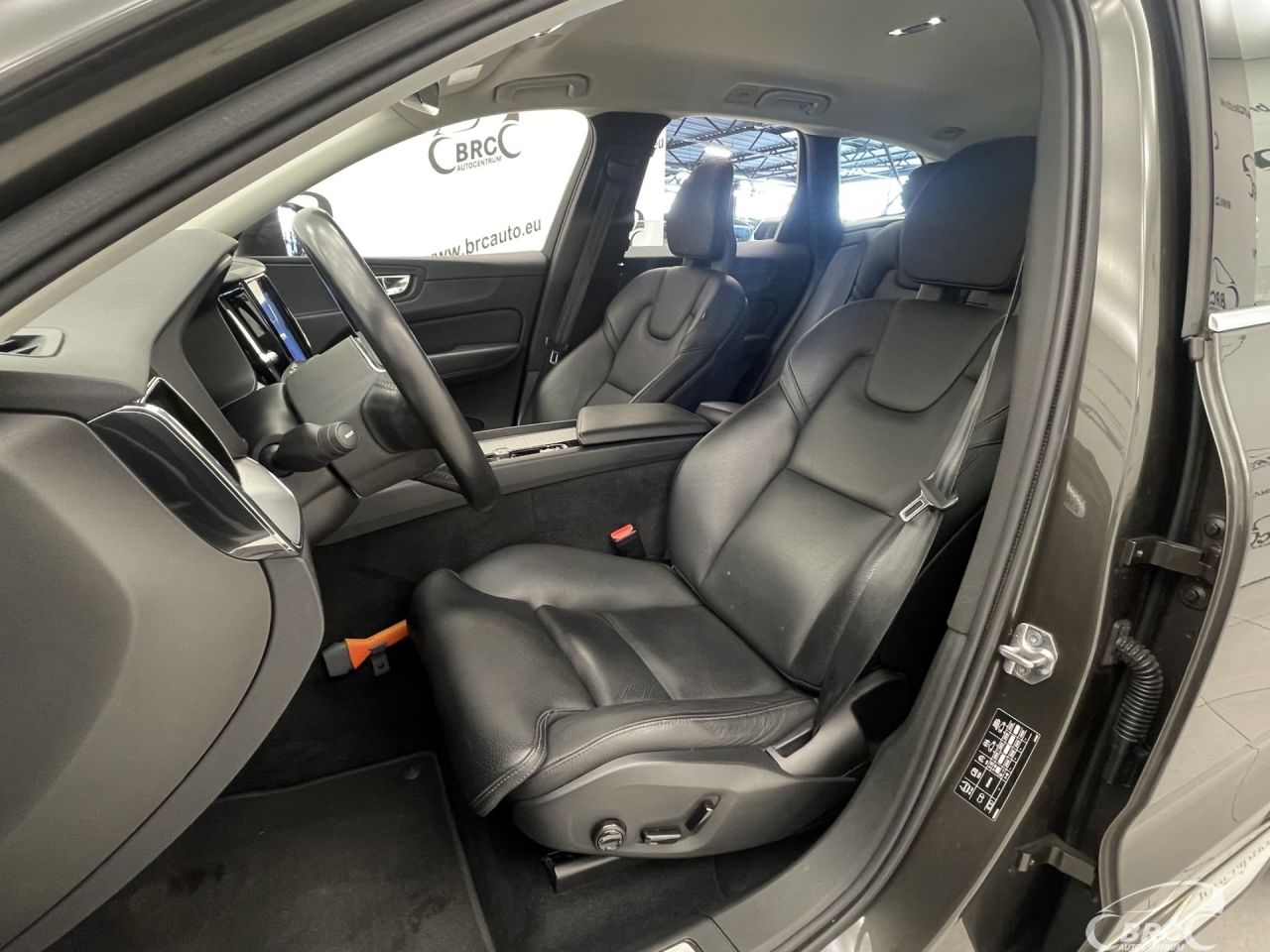 Volvo XC60 | 19