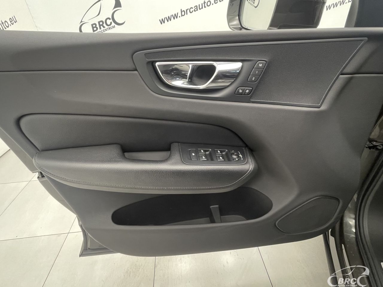 Volvo XC60 | 16